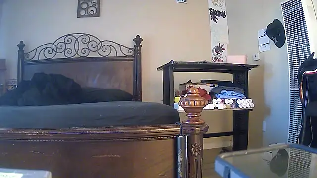 bootiebby online show from 04-04-26, 07:31