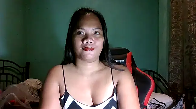 lexilicious 69 online show from 02-08-25, 10:29