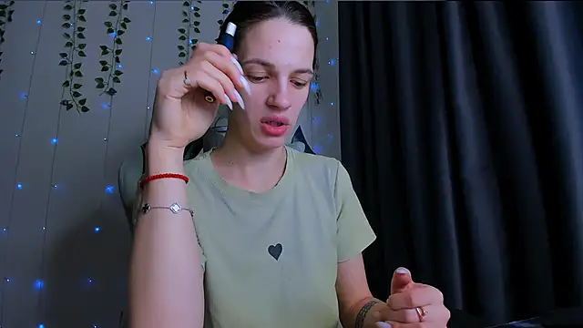 KarlaSim online show from 02-27-26, 12:00