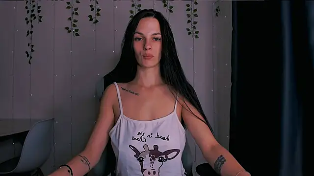 KarlaSim online show from 09-19-25, 01:48