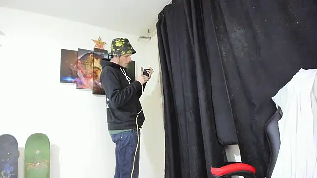 Jeff Waltonxh online show from 07-10-26, 04:34