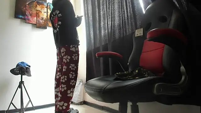 Jeff Waltonxh online show from 11-14-25, 06:44