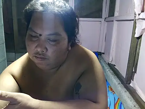 Snapshot of xxbigboootyxx chatting on 10-14-25, 03:34 xxbigboootyxx online show from 10-14-25, 03:34