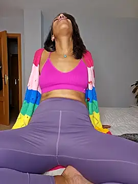 Goldenlace online show from 11-10-25, 06:02