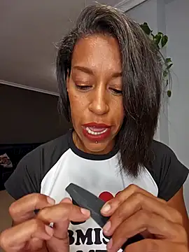 Snapshot of Goldenlace chatting on 09-19-25, 09:19 Goldenlace online show from 09-19-25, 09:19