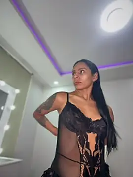 karlyn angels online show from 12-17-25, 07:52