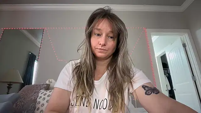 Vivian MayXxX online show from 02-14-26, 09:04