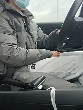 Snapshot of 1714914111 chatting on 12-15-25, 03:18 1714914111 online show from 12-15-25, 03:18