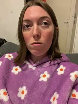 Daisy Michto Officiel online show from 01-28-25, 03:15