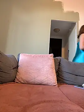 Daisy Michto Officiel online show from 10-06-25, 06:47