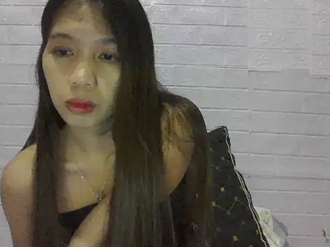 Yoursexy Chixxx online show from 10-18-25, 02:30