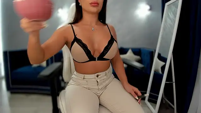 Snapshot of _missperfection_ chatting on 07-08-26, 01:41 missperfection online show from 07-08-26, 01:41