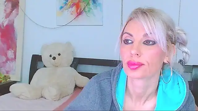 HoneyLara online show from 02-28-26, 07:35