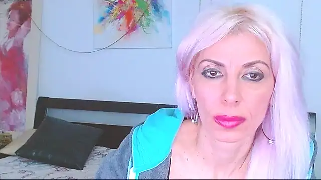 HoneyLara online show from 03-23-25, 06:47