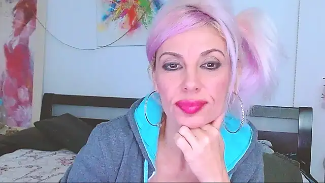 HoneyLara online show from 03-06-25, 04:19