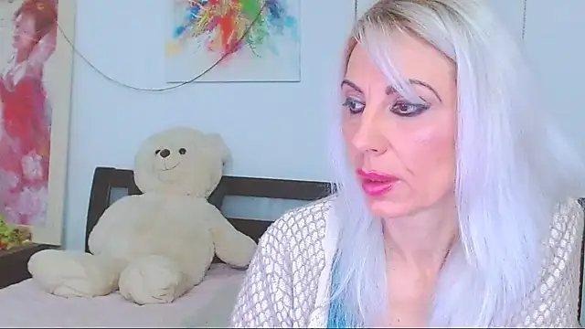 HoneyLara online show from 02-14-26, 12:22