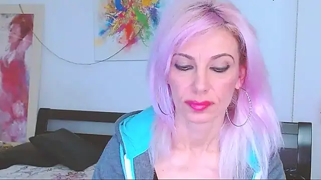 HoneyLara online show from 03-06-25, 01:16