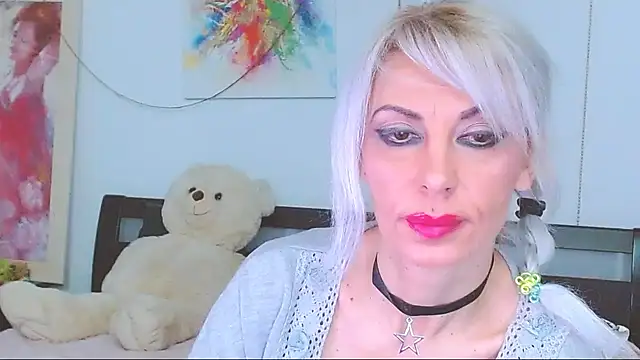 HoneyLara online show from 02-07-26, 01:02