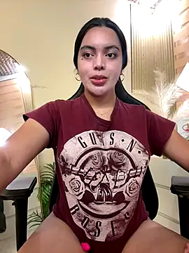 HotstuffCherrySummer online show from 10-04-25, 08:16