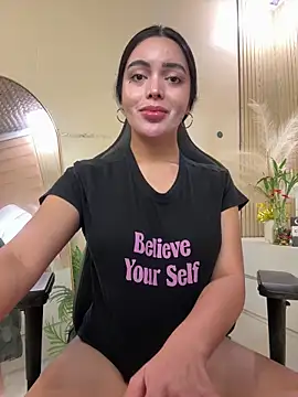 HotstuffCherrySummer online show from 04-07-26, 11:01