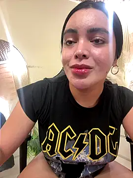 HotstuffCherrySummer online show from 10-26-25, 08:04