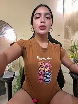 HotstuffCherrySummer online show from 04-13-26, 11:14