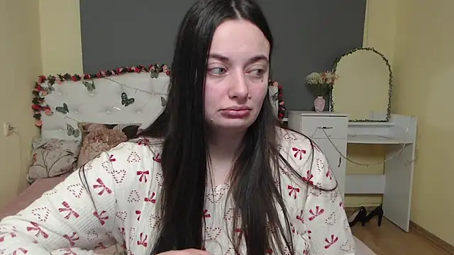 MilanaPrice online show from 02-20-26, 07:38