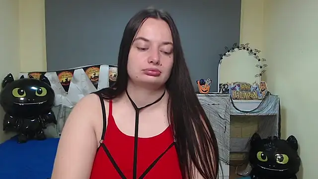 MilanaPrice online show from 10-25-25, 05:17