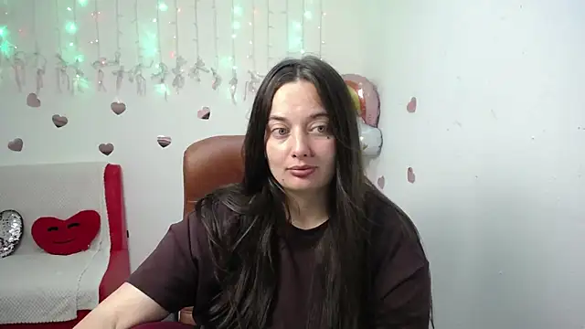 Snapshot of MilanaPrice chatting on 09-24-25, 05:19 MilanaPrice online show from 09-24-25, 05:19