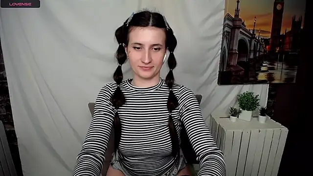 MaryEm976 online show from 03-16-25, 12:00