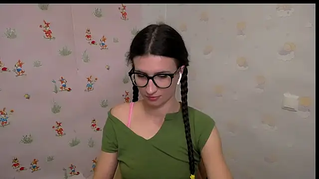 MaryEm976 online show from 10-25-25, 07:40