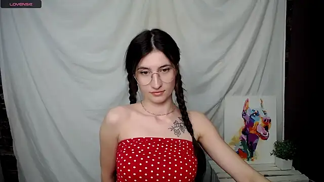 MaryEm976 online show from 03-10-25, 08:39