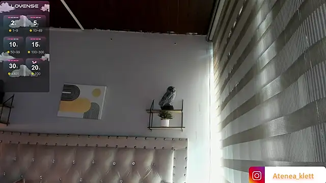 Atenea Klett  online show from 05-25-26, 01:54