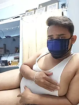 chinmlip online show from 02-08-26, 08:28