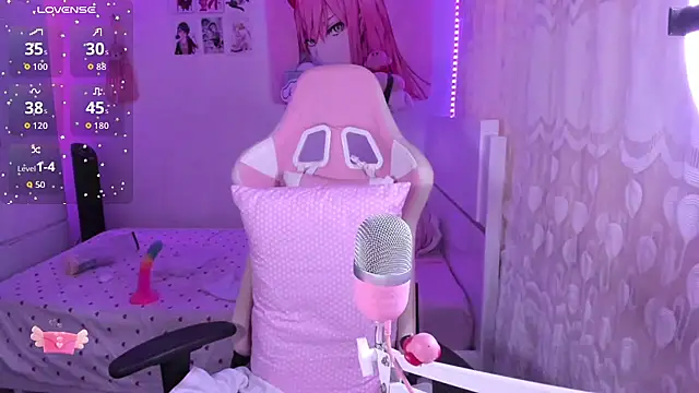 Snapshot of mia_kawaii05 chatting on 09-10-25, 08:19 mia kawaii05 online show from 09-10-25, 08:19