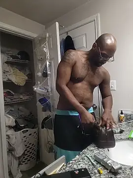 Snapshot of PartyAnimalfreak chatting on 11-11-25, 08:36 PartyAnimalfreak online show from 11-11-25, 08:36