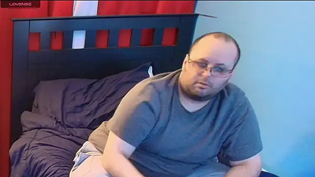 lefty15242 online show from 11-25-25, 05:41