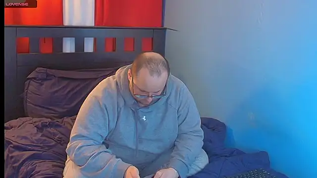 lefty15242 online show from 03-05-26, 06:21