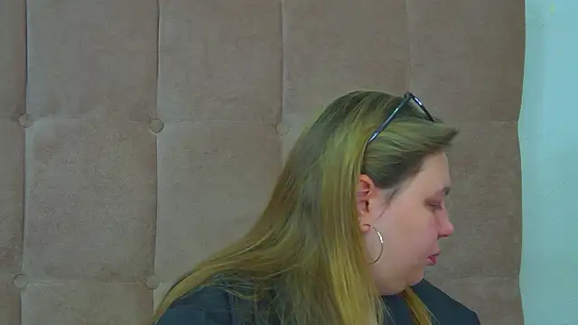 LillianKim online show from 03-04-26, 06:37