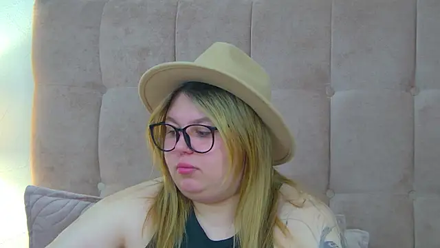 LillianKim online show from 03-19-26, 07:14