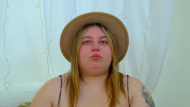 LillianKim online show from 02-18-26, 06:48