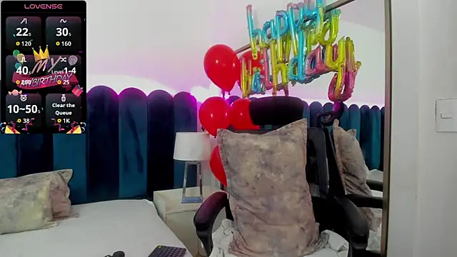 marianaaguii online show from 10-01-25, 01:59