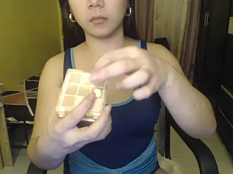 MissFoxylady online show from 06-10-26, 05:58