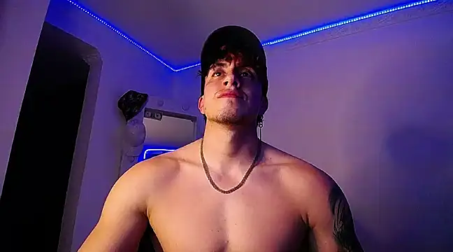 strongboy  online show from 12-28-24, 04:30