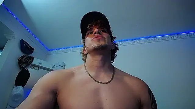 strongboy  online show from 03-13-25, 02:05