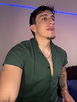 strongboy  online show from 02-13-26, 06:52