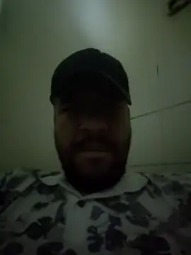 Snapshot of eljefe1119 chatting on 04-08-26, 03:19 eljefe1119 online show from 04-08-26, 03:19
