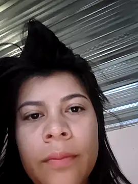 Snapshot of sweetnia chatting on 07-21-26, 01:45 sweetnia online show from 07-21-26, 01:45