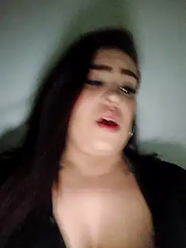 Snapshot of eimmy_dollx chatting on 01-11-25, 06:03 eimmy dollx online show from 01-11-25, 06:03