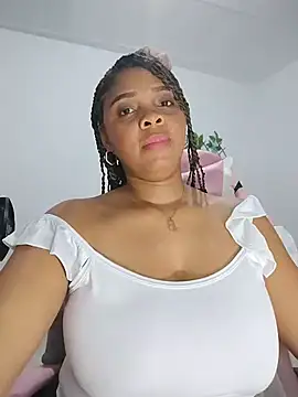 collegechica online show from 02-21-26, 06:26